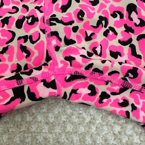 Lilly Pulitzer Weekender High Rise Leggings Pink Leopard M - Picture 6 of 7